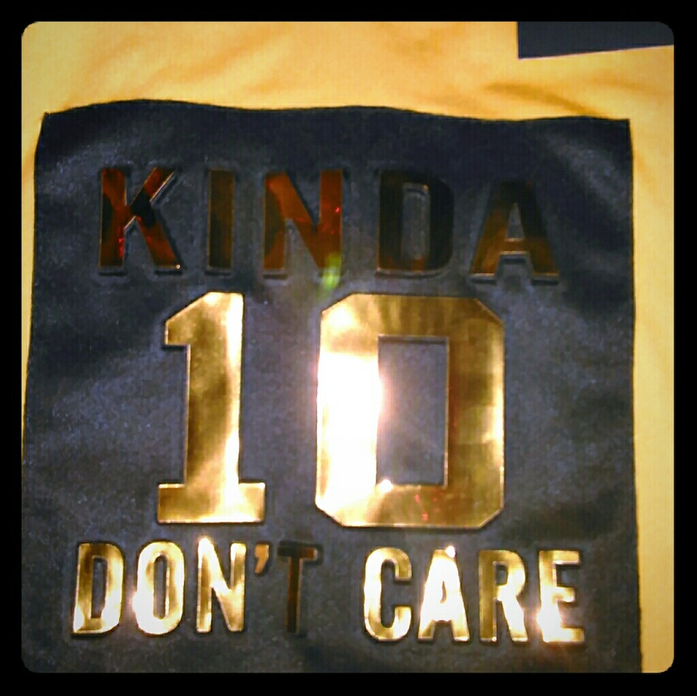 Top - Picture 1 of 4